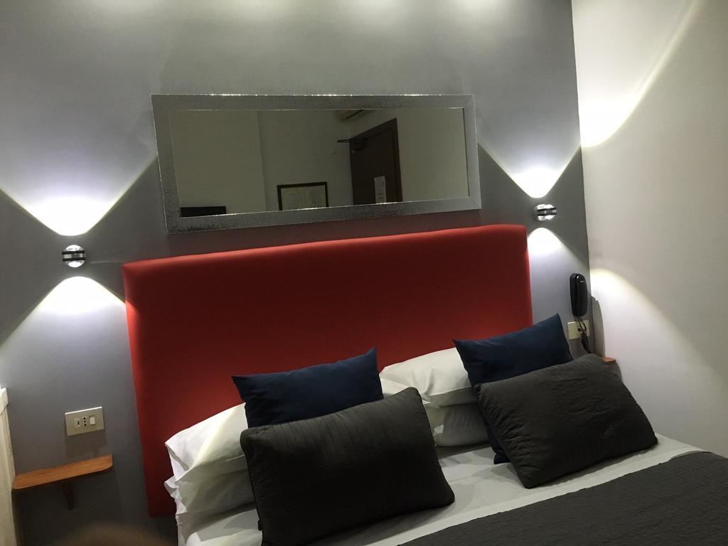 Hotel Center 2 โรม ภายนอก รูปภาพ